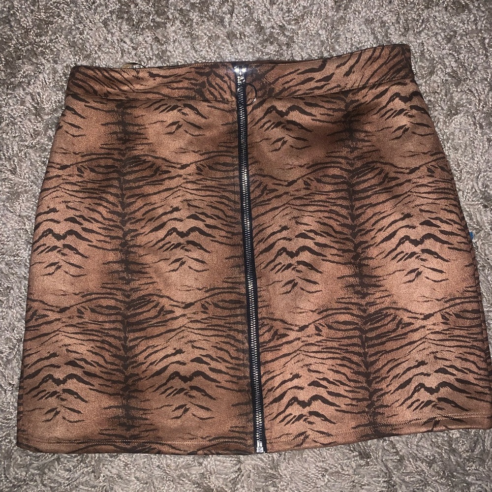 by the way. Macey Zip Mini Skirt in Tiger